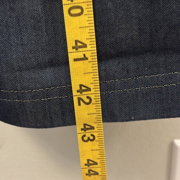 St. John Sport WomenS Dark Wash Denim Jeans Size 10 Classic Straight Fit - Picture 10 of 14